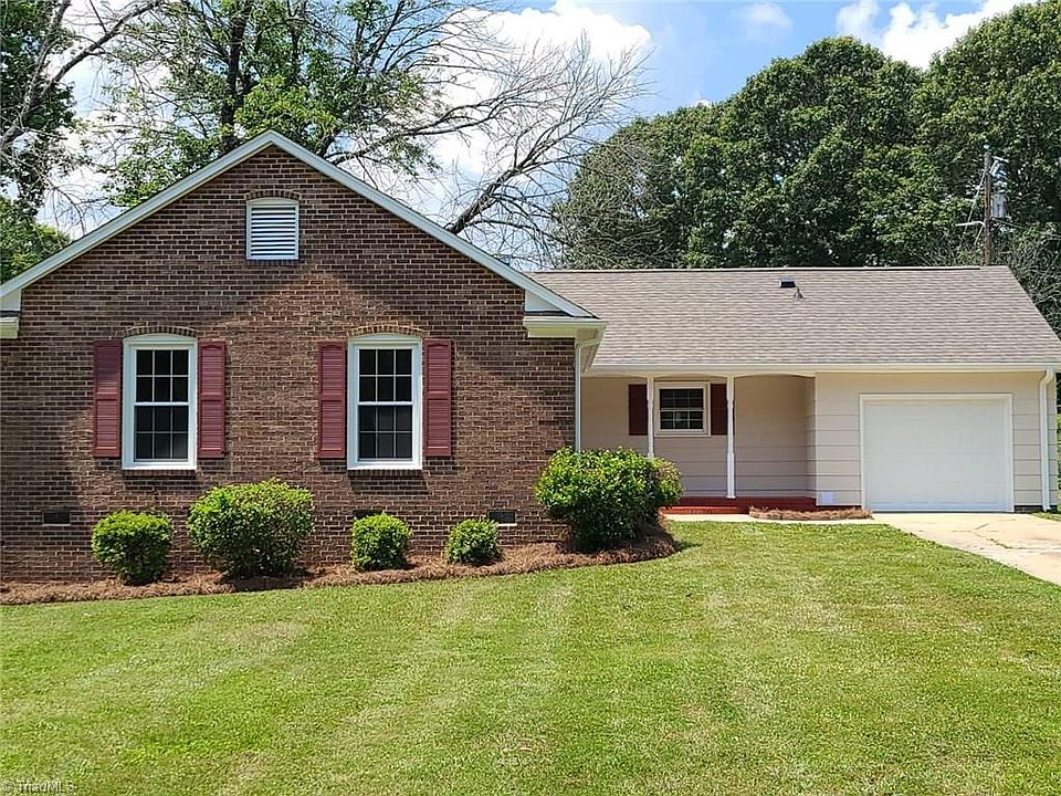1st image of 4112 Donegal Dr