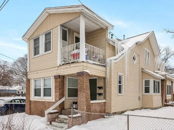 700 Broadway Ave NW APT 1, Grand Rapids, MI 49504