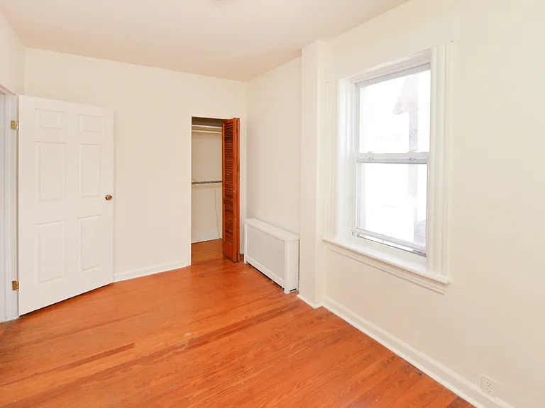 467 Washington Ave #1 — Photo 9