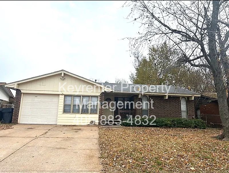 1st image of 5316 Briarwood Dr