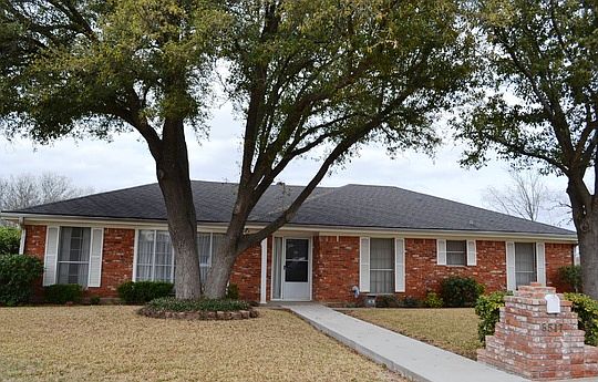2nd image of 8517 Briargrove Dr