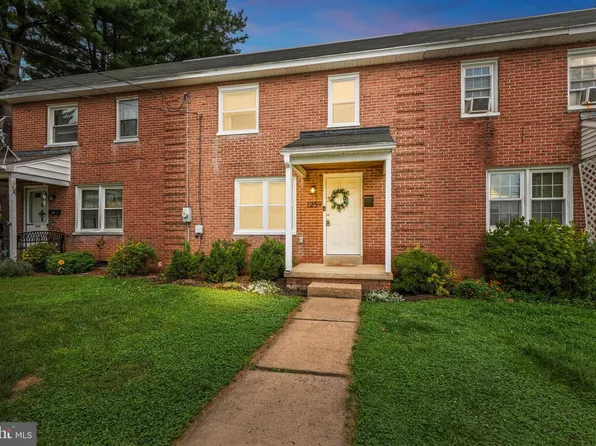 1259 High St, Lancaster, PA 17603
