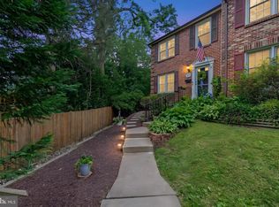 245 Gundry Dr, Falls Church, VA 22046