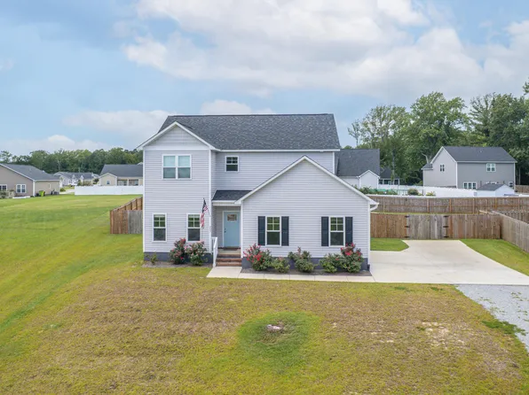 207 Baker Road, Hubert, NC 28539