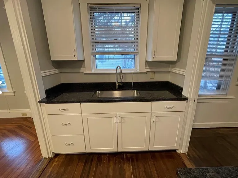 16 Radcliffe Ave #2 — Photo 3