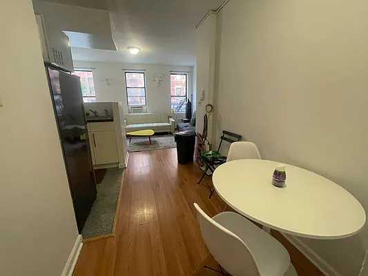 Rented by Spire Group | media 27