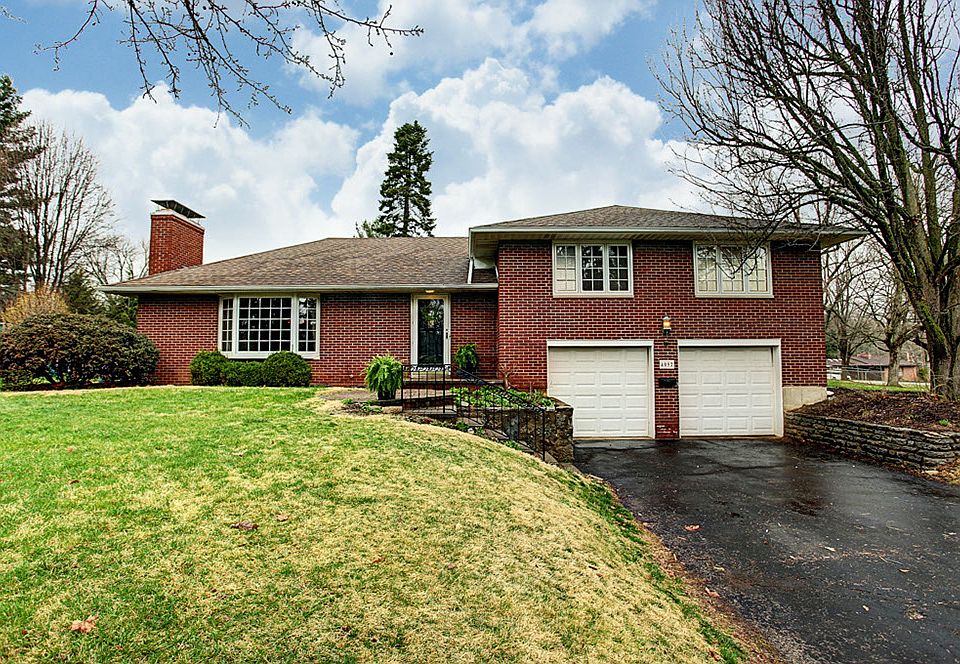 1st image of 4092 Beechwood Dr