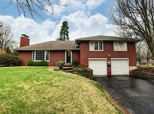 4092 Beechwood Dr, Bellbrook, OH 45305
