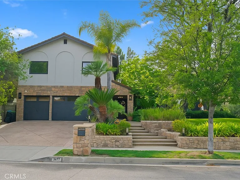 3677 Eddingham Ave — Photo 1