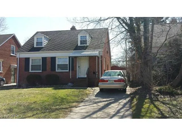 5705 South Blvd photo 1