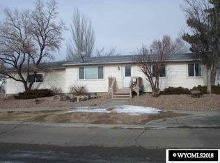 509 Monte Vista Rd, Rock Springs, WY 82901