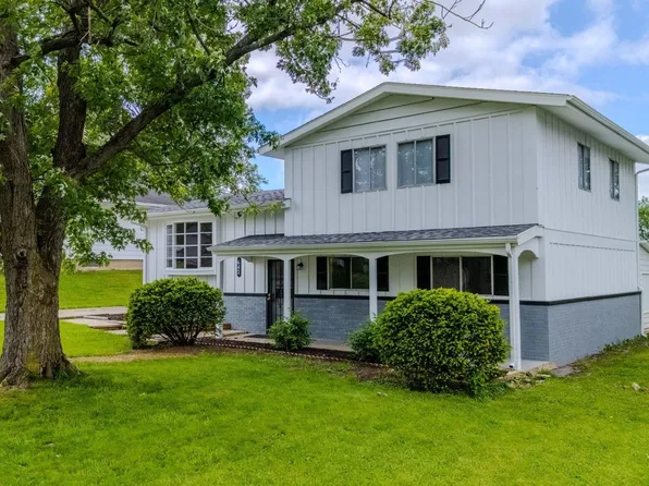 642 Fairway Dr, Wabash, IN 46992