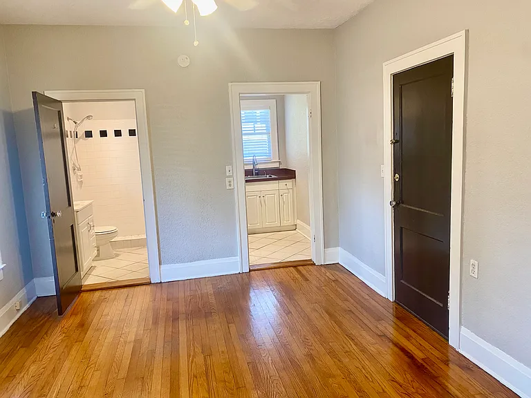 132 E Muriel St #2 — Photo 12