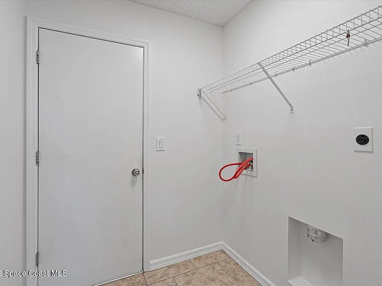 816 Hunters Creek Dr — Photo 26