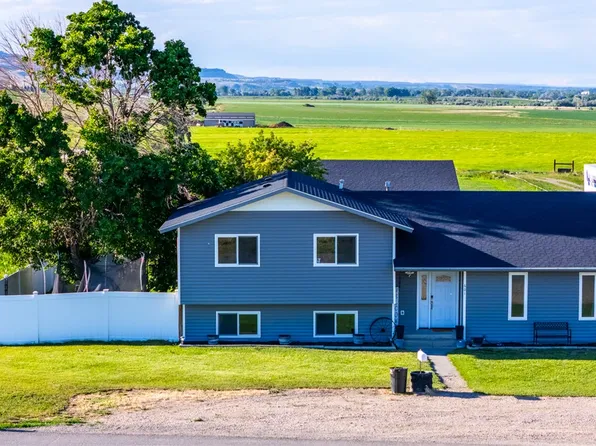 601 W Park Ave, Bridger, MT 59014
