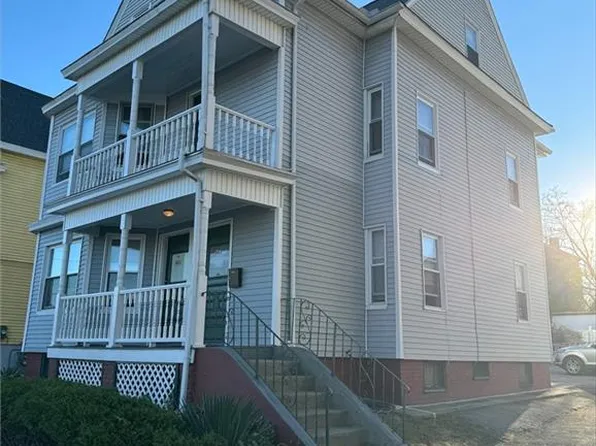 843 Elmwood Ave, Providence, RI 02907