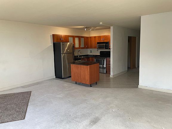 5th image of 7337 S South Shore Dr APT 231