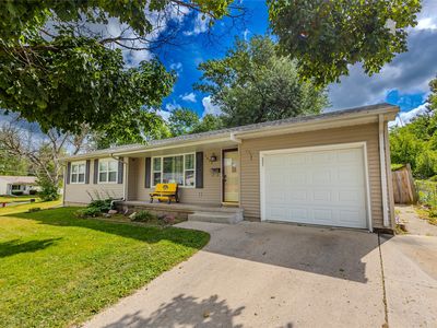 1401 S 6th Ave E, Newton, IA, 50208