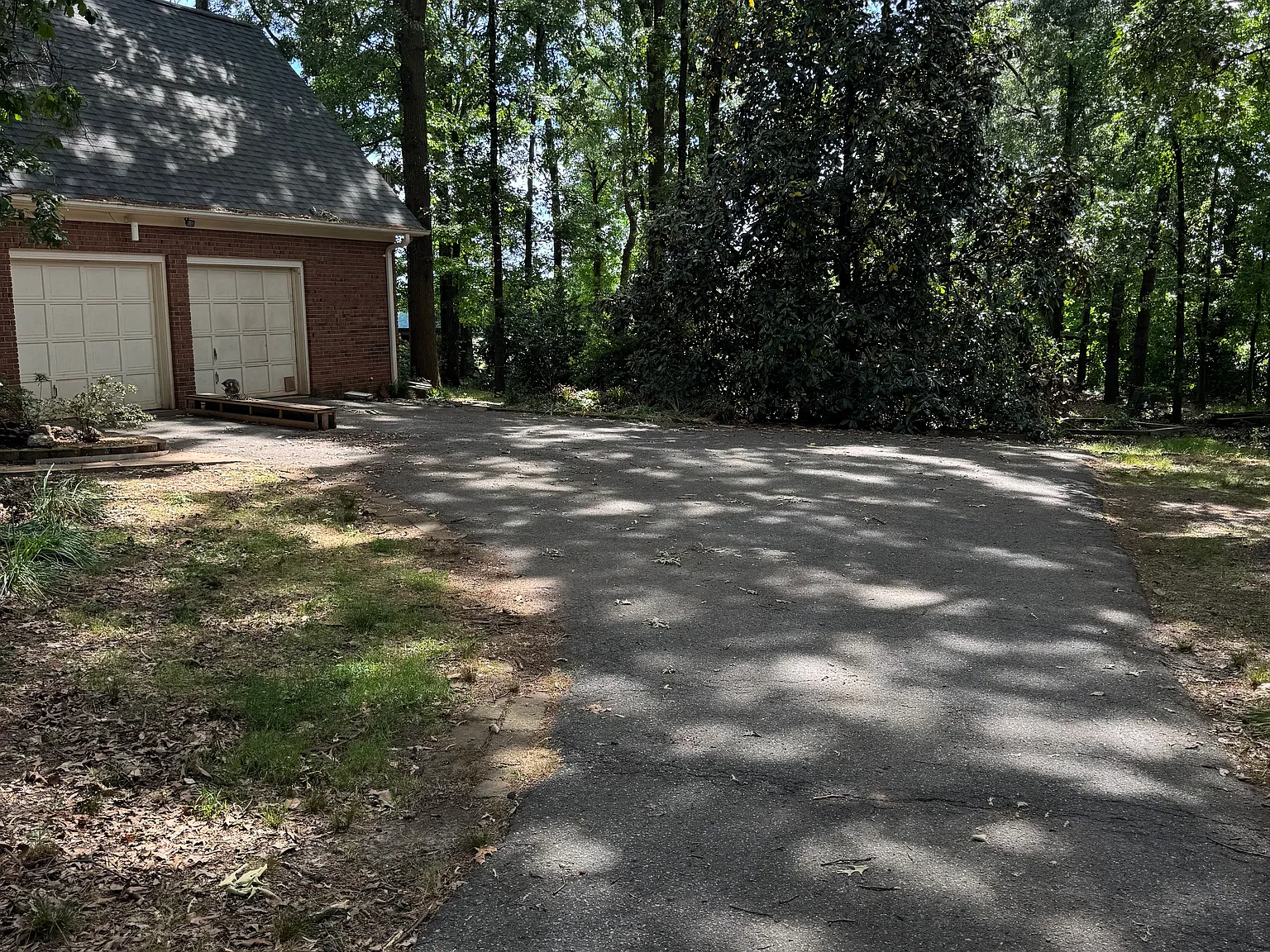 2 bed, 1500 sqft, $1,300 — Photo 2