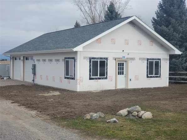 416 Flathead St, Saint Ignatius, MT 59865