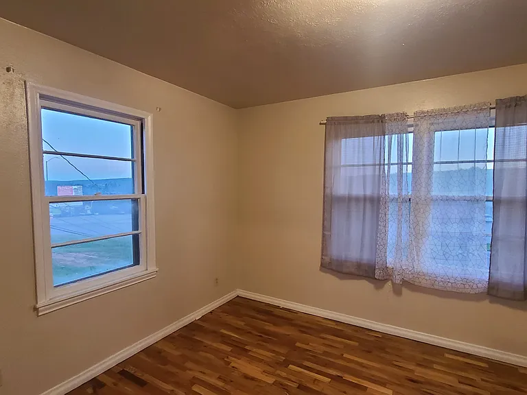 3413 W Rapid St — Photo 9