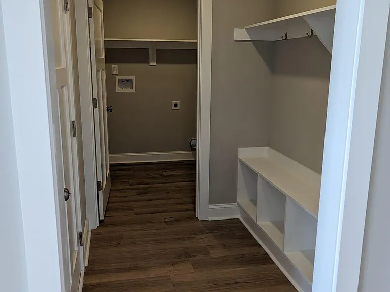 102 Jaelyns Way — Photo 19