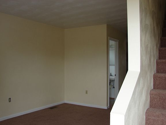 Entry to Living room