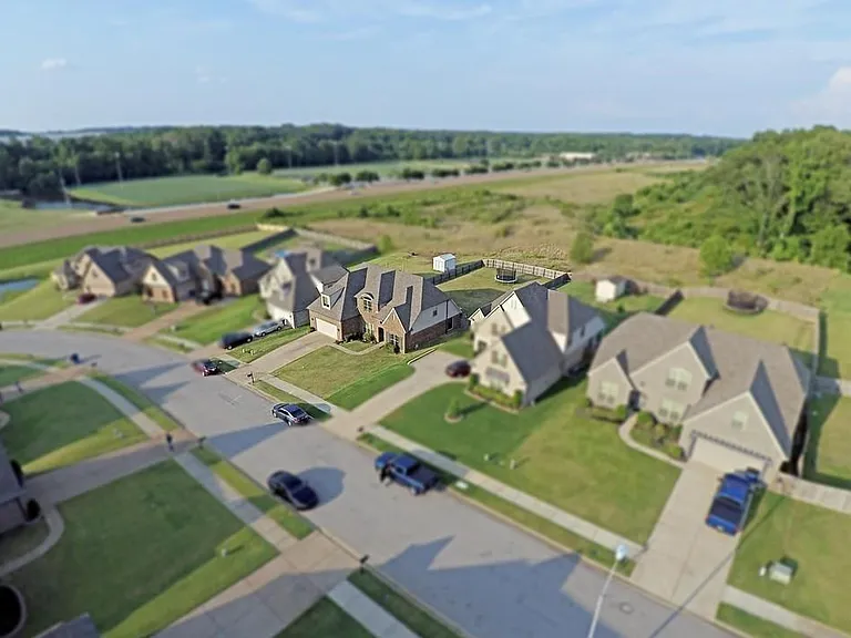 4950 E Trinity Park Dr — Photo 4