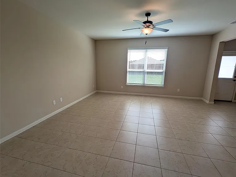 21210 Echo Manor Dr — Photo 17