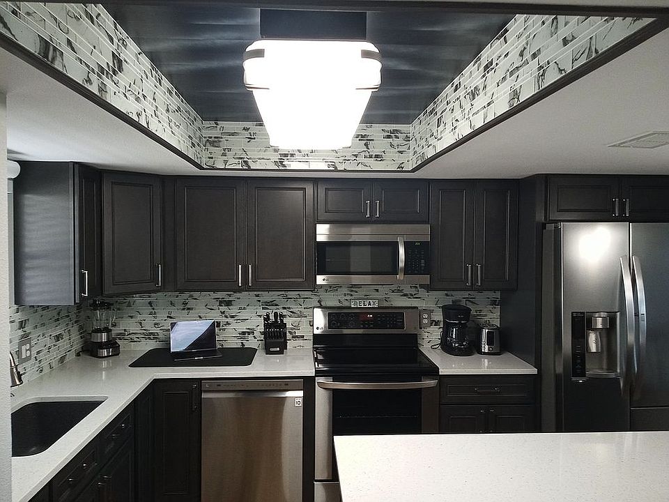 2nd image of 7050 Sunset Dr S APT 914