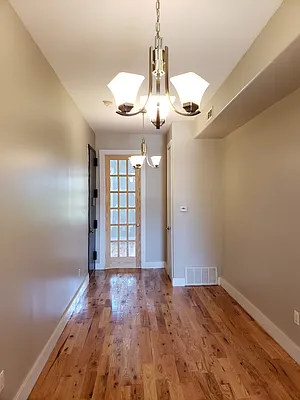 Rented by Signature Property Realty | media 18