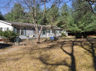 1350 Sleepy Hollow Rd, Amboy, IL 61310