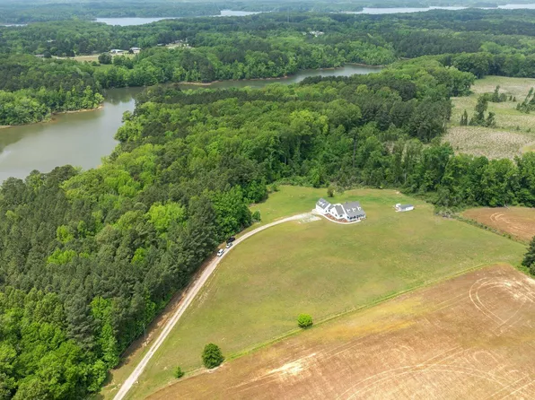 675 Anderson Creek Rd, Henderson, NC 27537