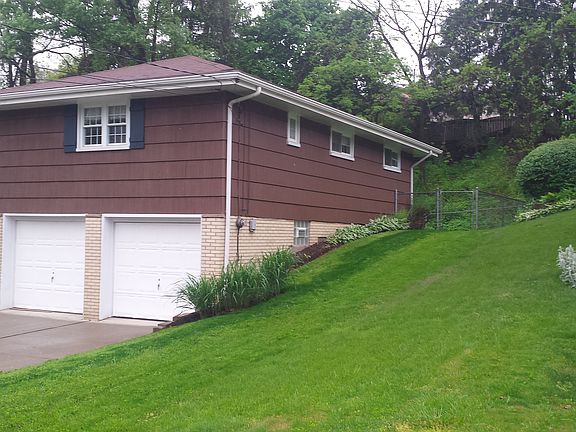 2nd image of 2788 Hastings Ave