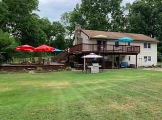 515 Ervey Rd, Andover, NJ 07821