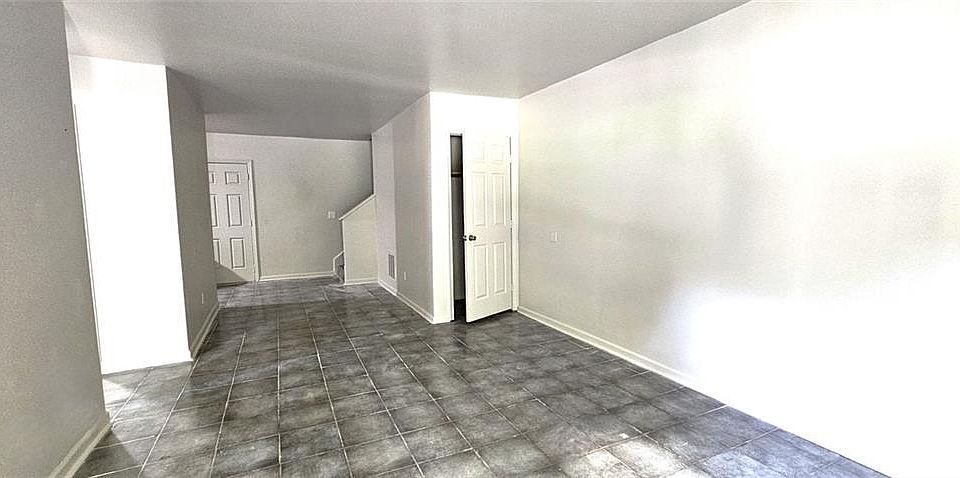1st image of 501 Pine Park St Unit O