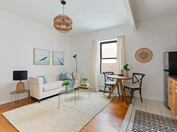 273 Nostrand Ave APT 4B, Brooklyn, NY 11216