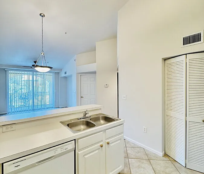 4105 Residence Dr #719 — Photo 16
