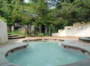 3 Hawthorne Rd, Southampton, NY 11968