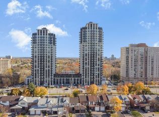 202 Burnhamthorpe Rd E #1806W, Mississauga, ON L5A 3R8