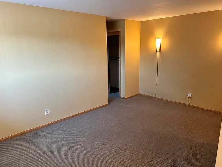 7500 Oliver Ave S #8 — Photo 5