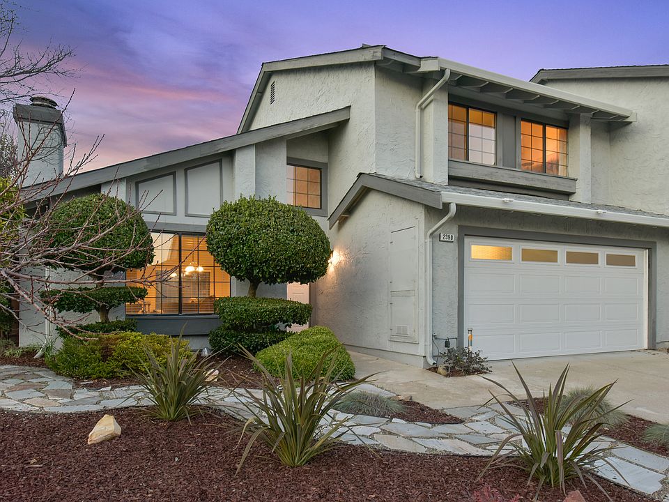1st image of 2390 Lake Meadow Cir