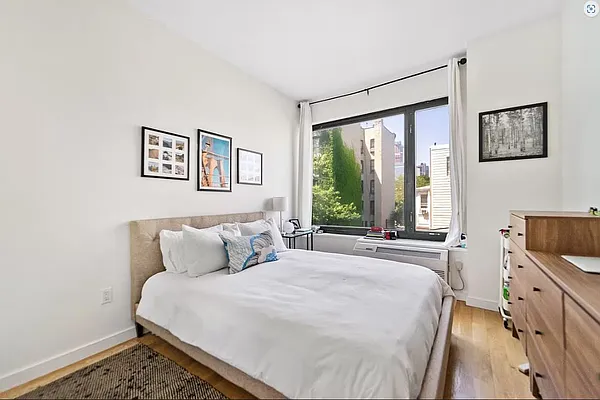 Rented by Merrick Homes Inc | media 10