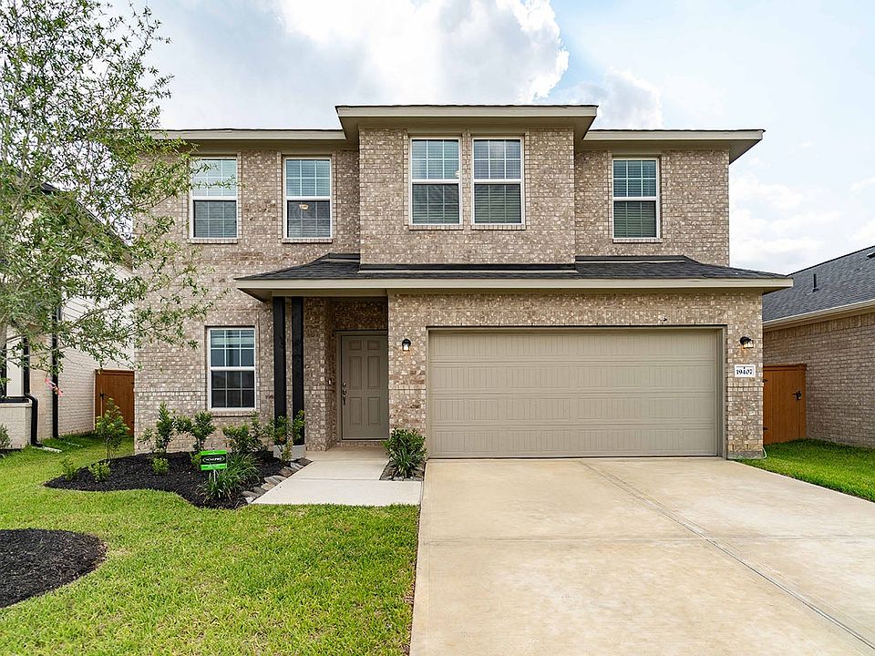 1st image of 19407 Valletta Green Dr