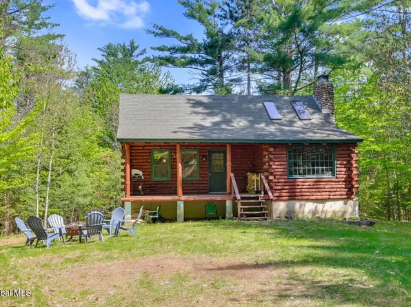 60 Algonquin Trail, Jay, NY 12941