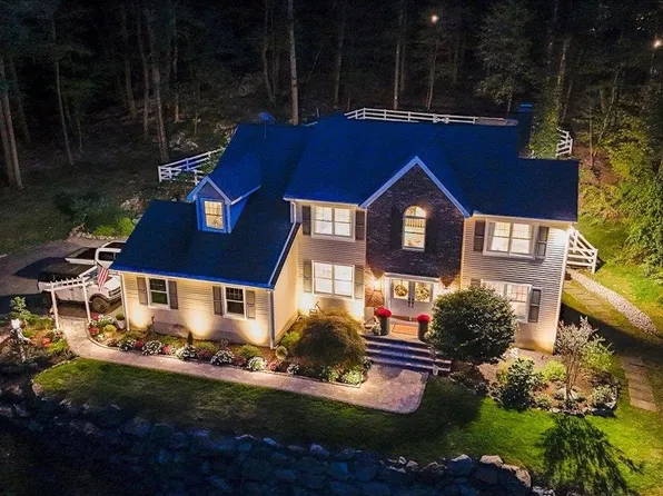 17 Pheasant Run, Kinnelon, NJ 07405