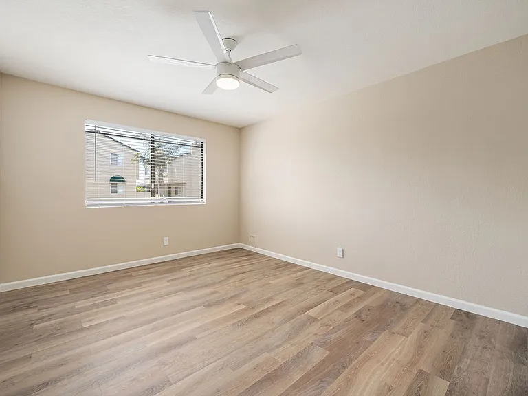 241 Ocean View Ave #O — Photo 12
