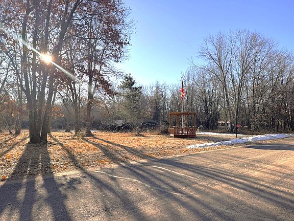 2nd image of 27672 Norway Point Rd