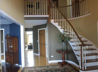 5610 Black Walnut Trl, Long Grove, IL 60047