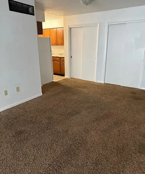 Unit Photo